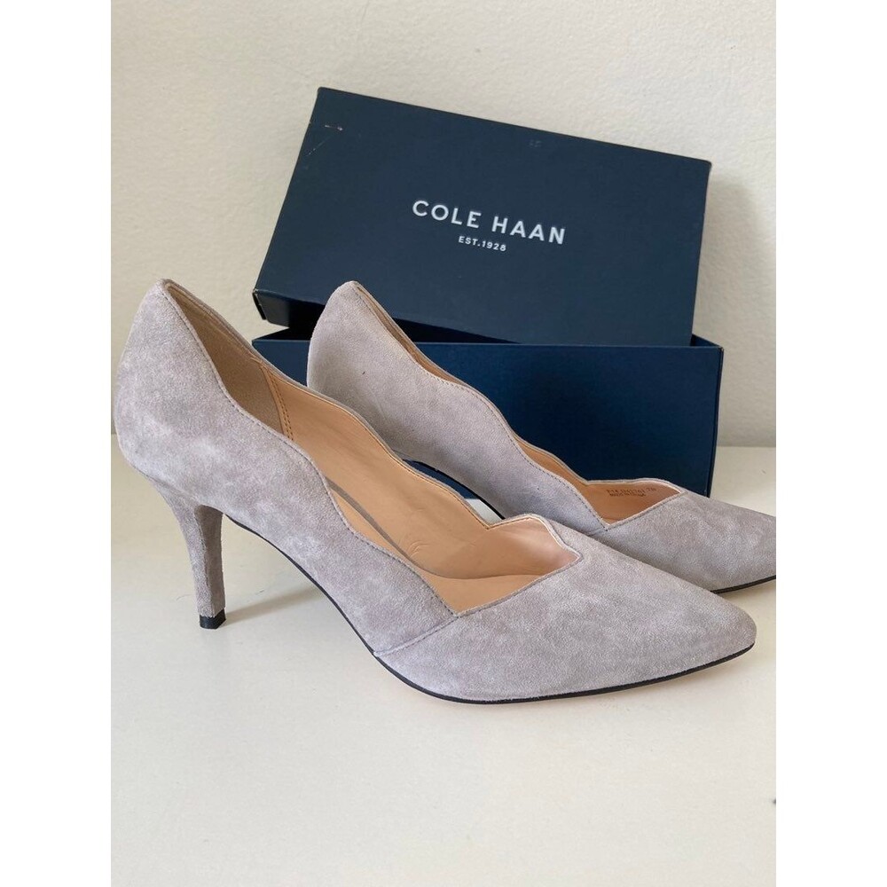 Cole Haan Lucille Size 7 - Scalloped Heel Pumps in Ironstone Light Gray
